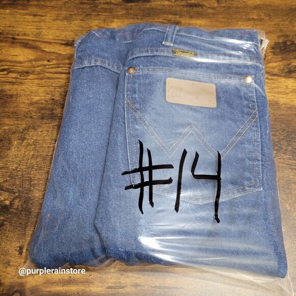 Vtg Wrangler Jeans 42x32 Measures 40x31 Cowboy Cut Relaxed Western 90's Y2K - Picture 11 of 11